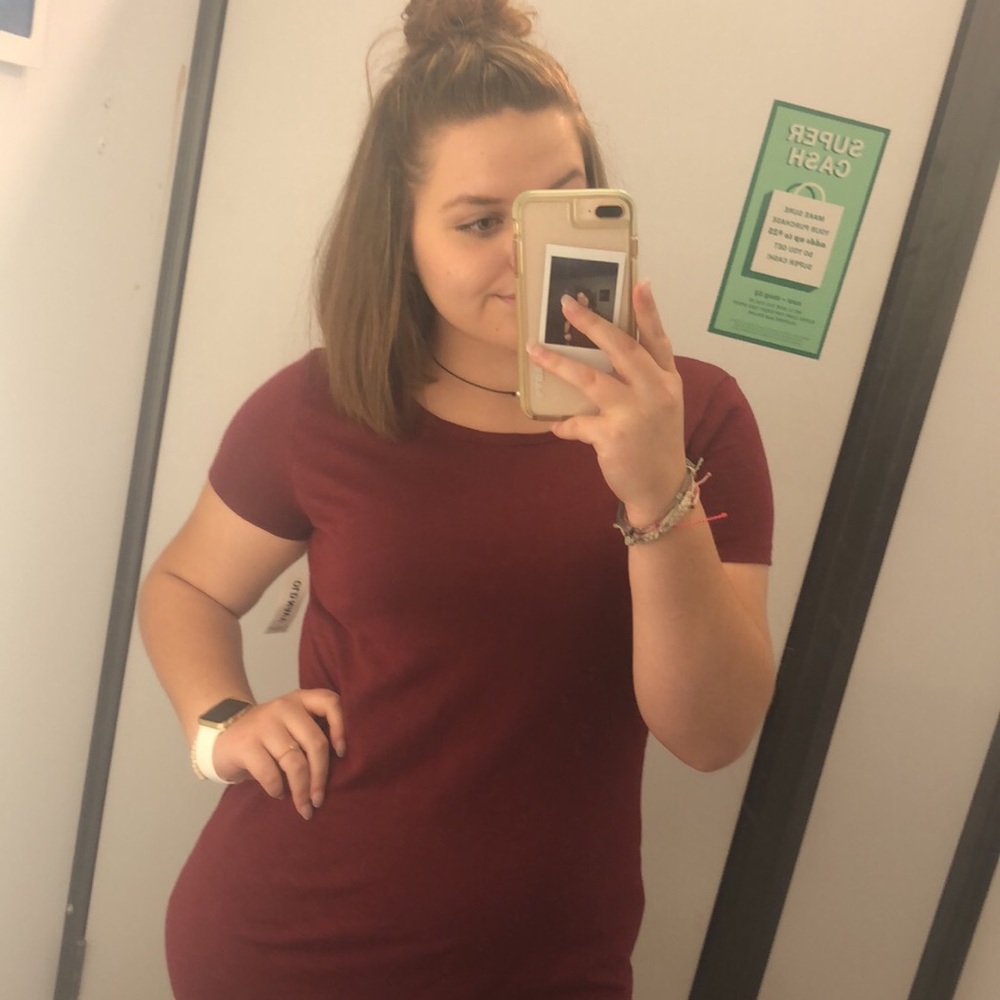 Meet your Posher, Danielle